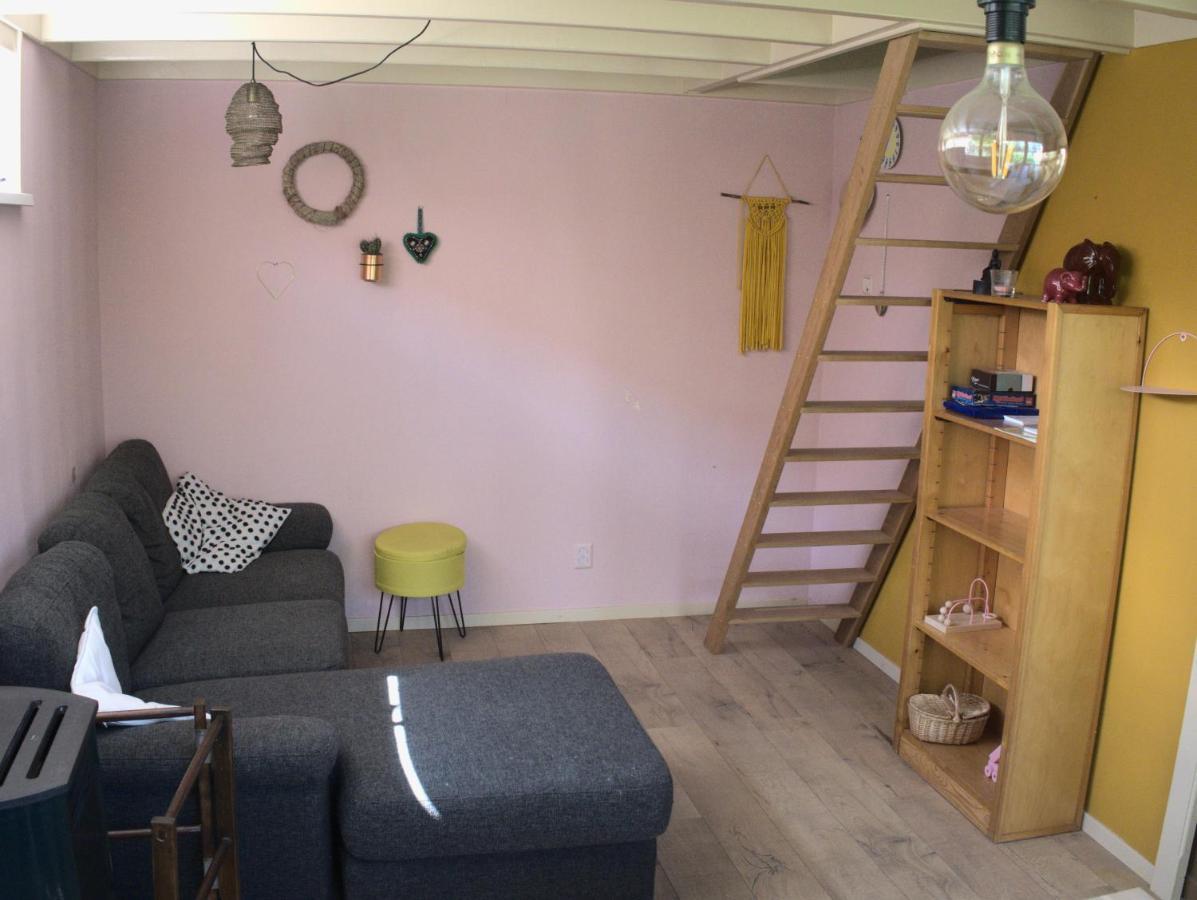 Small, Cute And Cozy Little Holiday Home Hippolytushoef Luaran gambar
